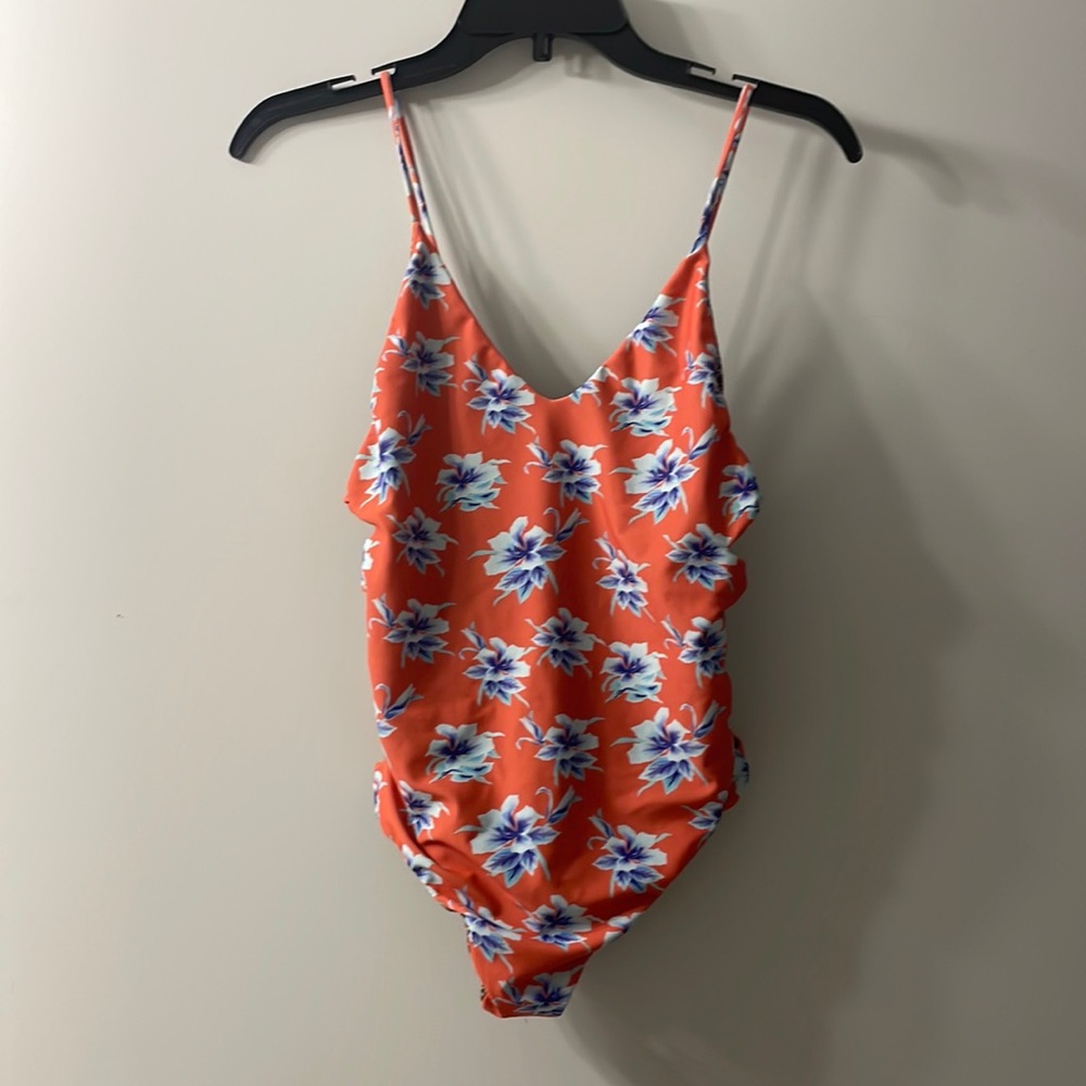 Acacia Vintage Aloha Swimwear in Size Large